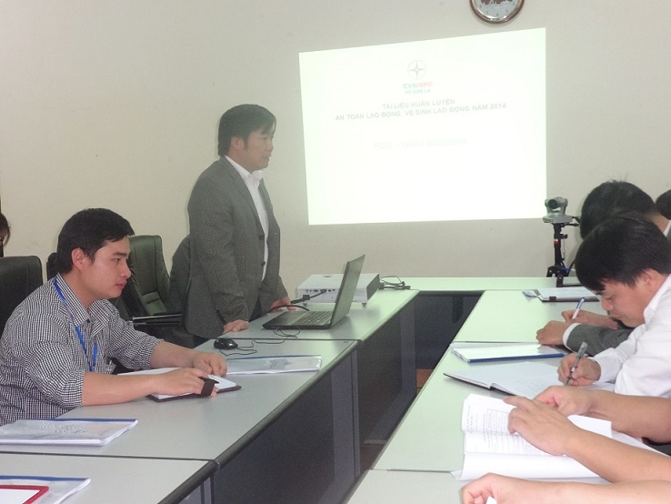 Huấn luyện nghiệp vụ công tác an toàn vệ sinh lao động 2014